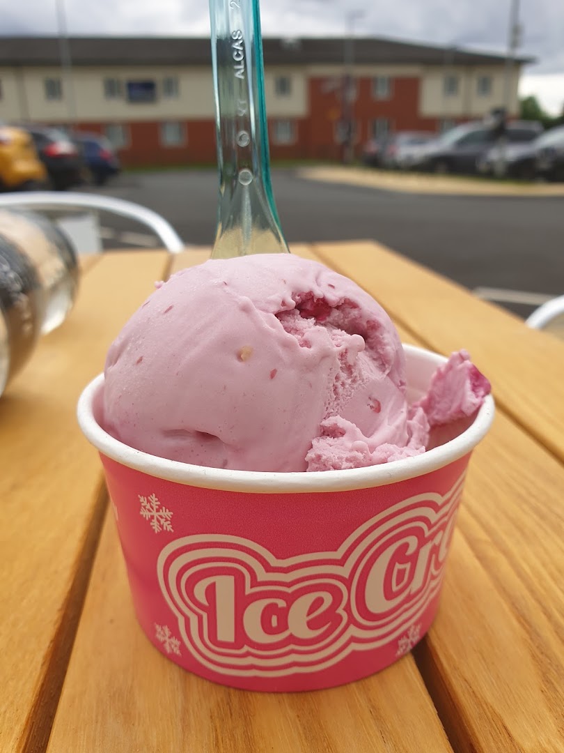 Mimi's Ice Cream Factory · Photos 10