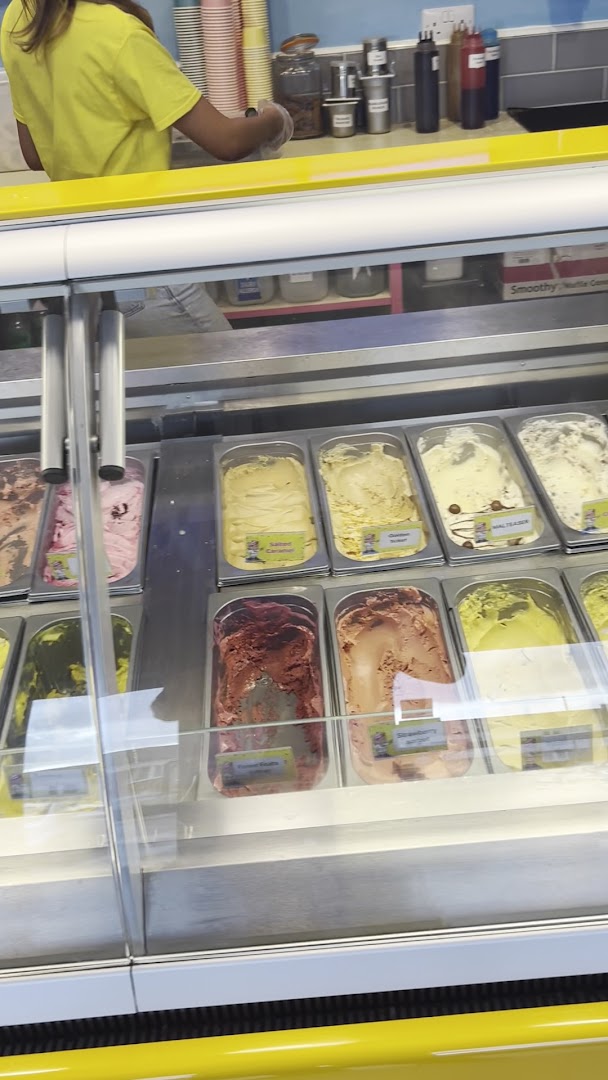 Mimi's Ice Cream Factory · Photos 14