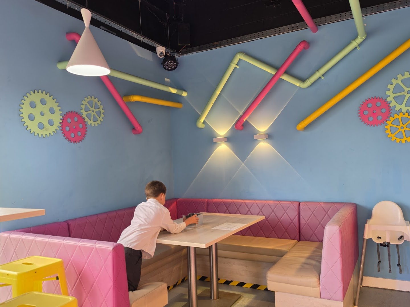 Mimi's Ice Cream Factory · Photos 1