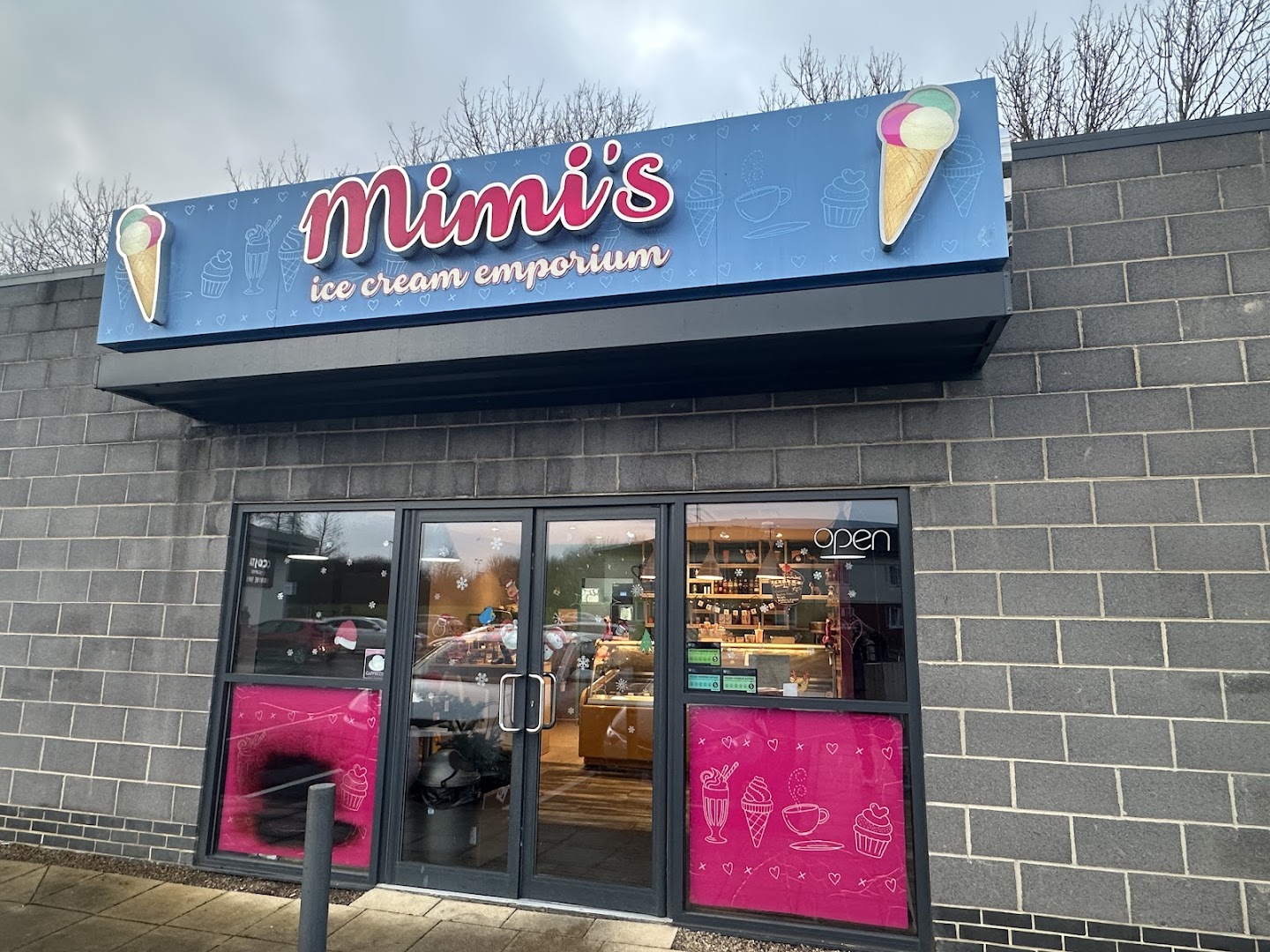Mimi's Ice Cream Factory · Photos 3